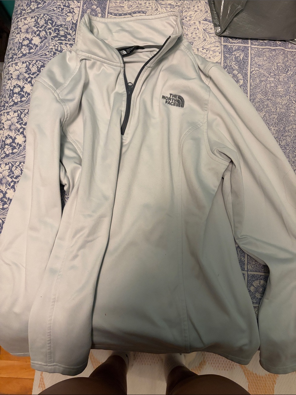 The North Face Pale Gray Quarter-Zip Fleece Pullover